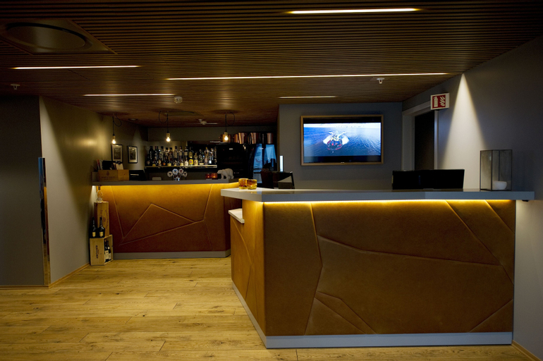 Svalbard Hotell - Polfareren,