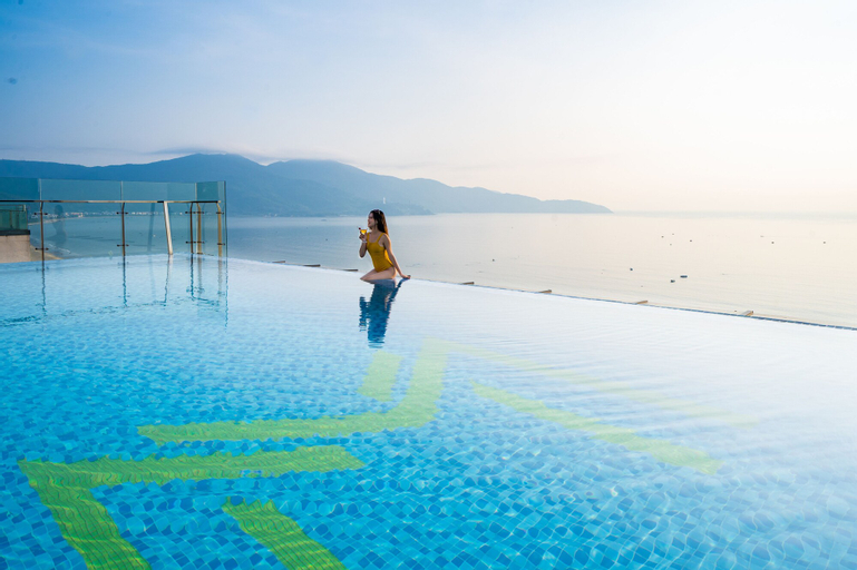 Mandila Beach Hotel DaNang, Sơn Trà