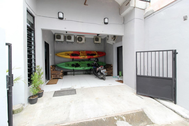 RedDoorz near Graha Saba UGM, Sleman