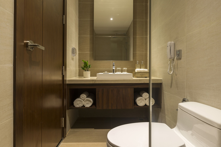 Mandila Beach Hotel DaNang, Sơn Trà