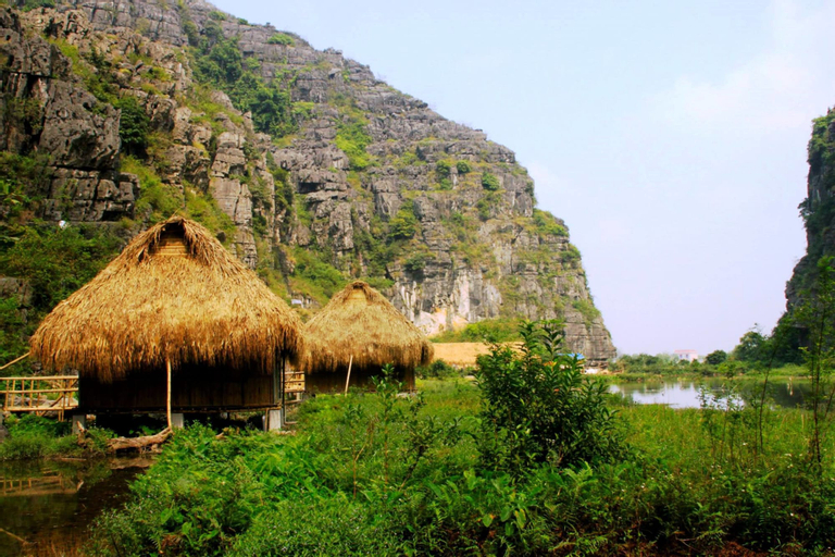 Nguyen Shack Ninh Binh, Hoa Lư