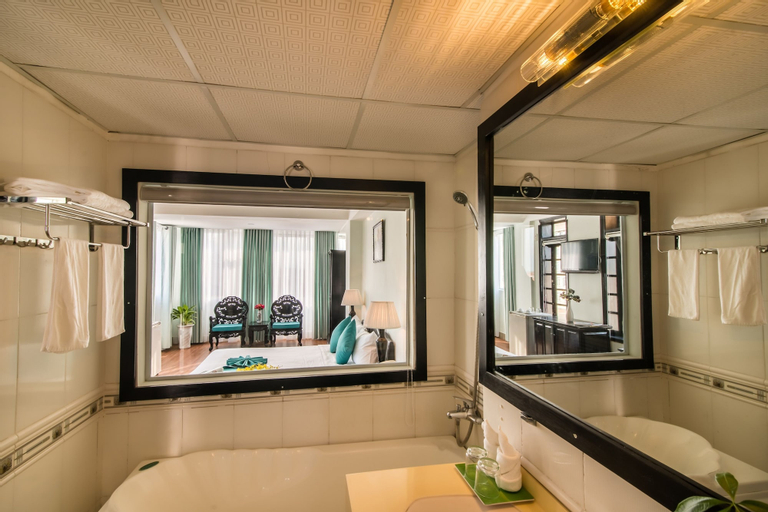 The Sunriver Boutique Hotel, Huế