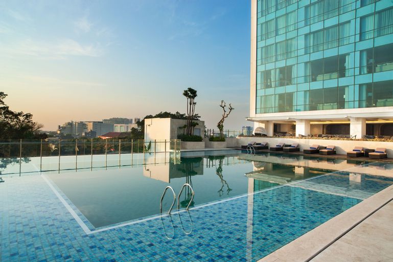 Crowne Plaza Bandung, Bandung