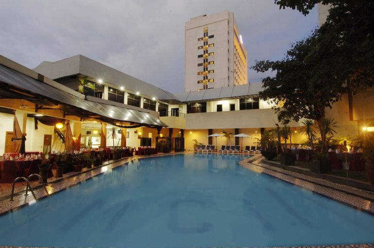 Singgasana Hotel Makassar, Makassar
