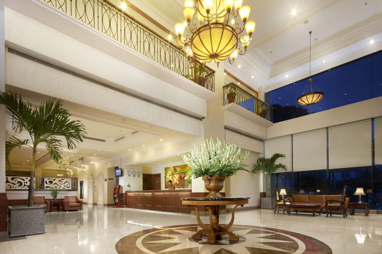Singgasana Hotel Makassar, Makassar