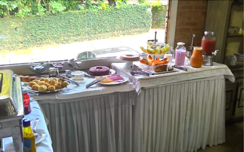 Food & Drinks