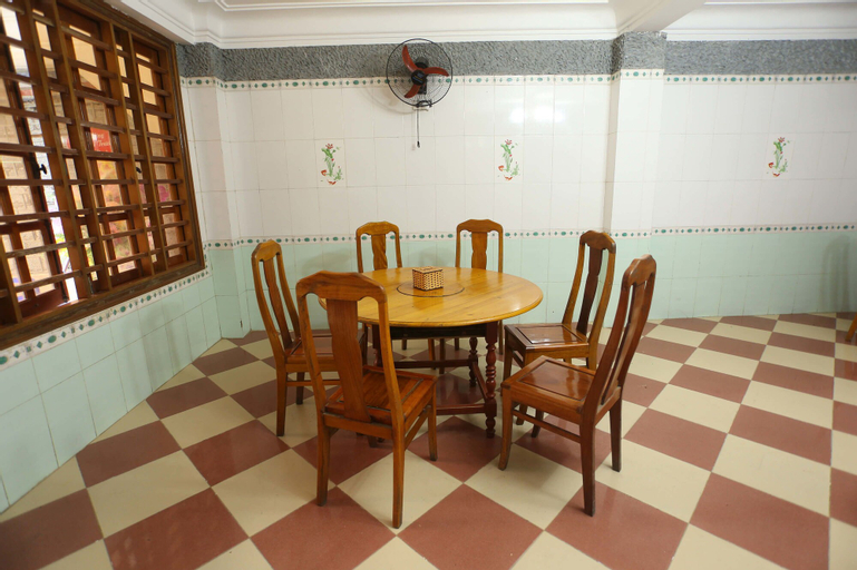 Ha Giang Riverside Hostel & Tour, Hà Giang