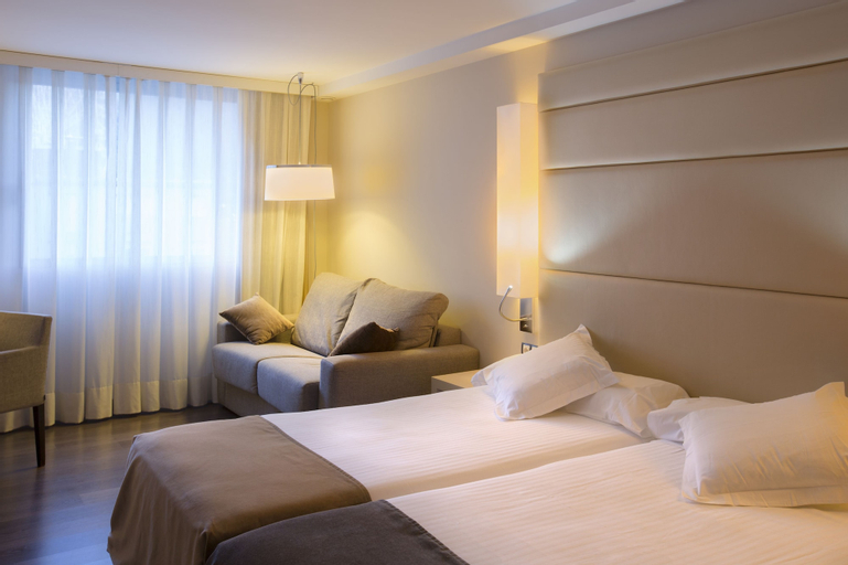 Mola Park Atiram Hotel,