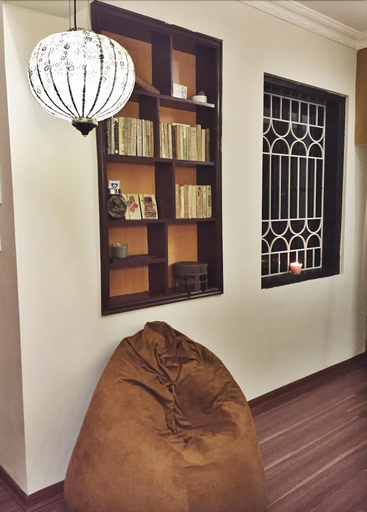 Public Area 2, Chez Annie, Hoàn Kiếm