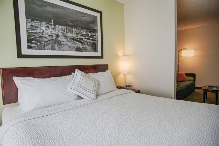 Bedroom 3, SpringHill Suites Seattle Downtown/South LakeUnion, Seattle