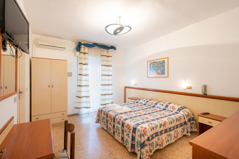 Bedroom 3, Esperia, Venezia