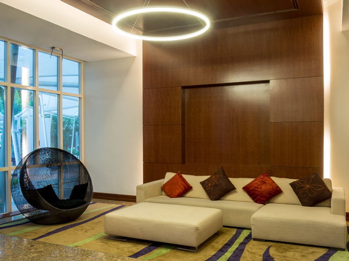 Orchard Scotts Residences, Orchard