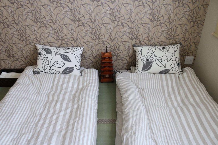 Bedroom 2, Heartwarming House, Kyoto