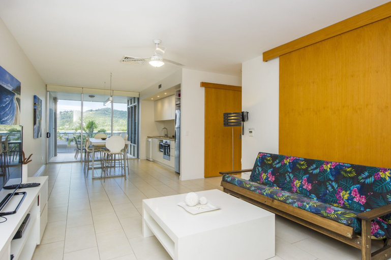 Bedroom 3, 1 Bright Point Apartment 1405, Magnetic Island