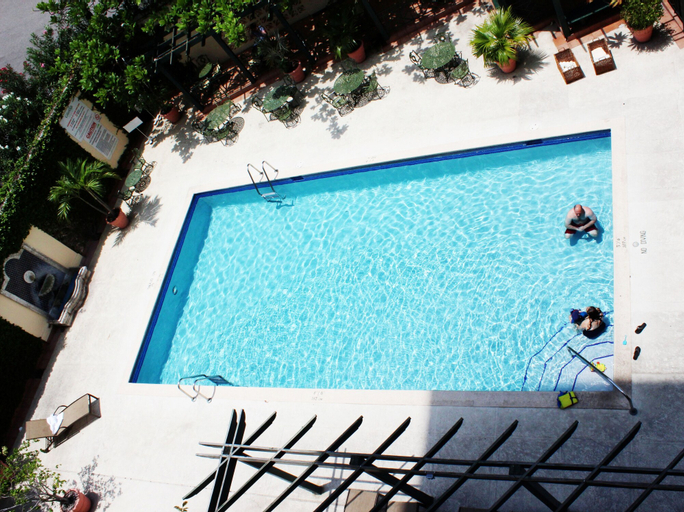 The Courtleigh Hotel and Suites,