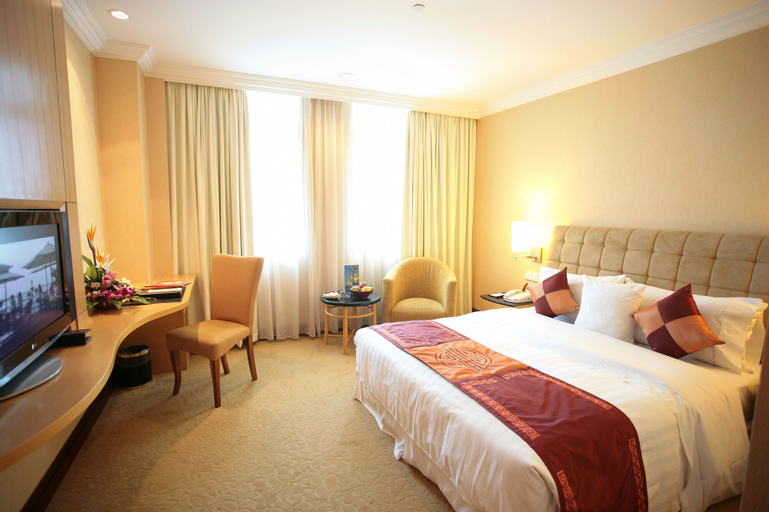 Bedroom 30