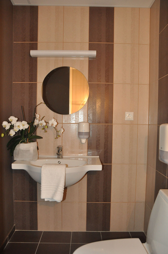 Bathroom 4, Aurora Hotel Klaipeda, Klaipėdos
