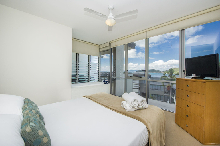 Others 5, 1 Bright Point Apartment 1405, Magnetic Island