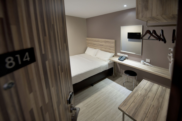 Bedroom 12