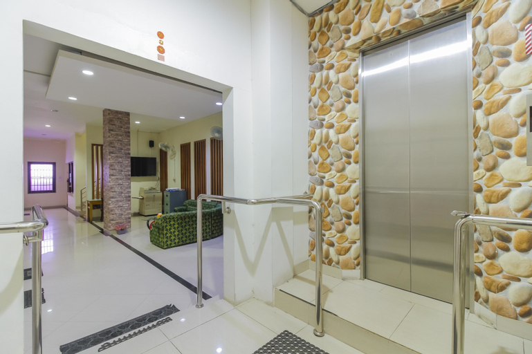 RedDoorz Syariah @ Kampung Bintang, Central Bangka