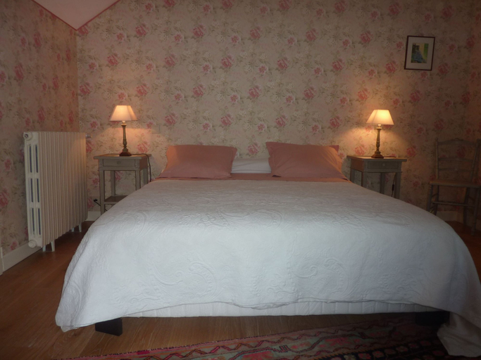 Bedroom 2, L'oree du bois, Lot
