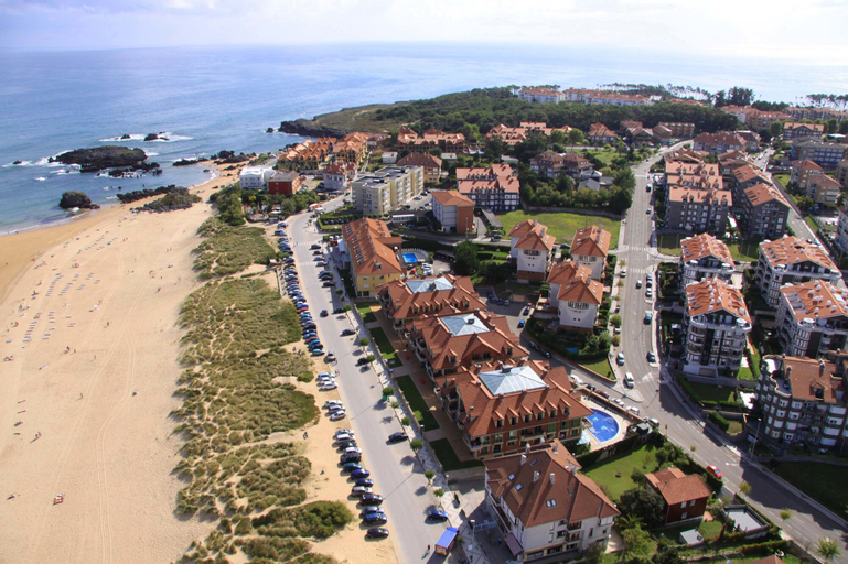 Apartamentos Marítimo Ris, Cantabria