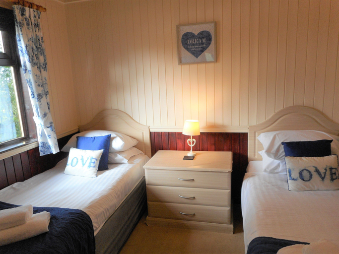 Bedroom 3, Birch Lodge 13 with Hot Tub, Dumfries and Galloway