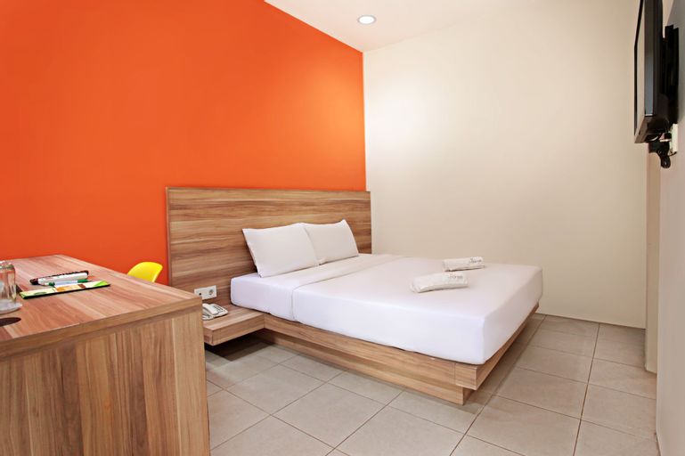LeGreen Suite Supomo On Komplek Keuangan, South Jakarta