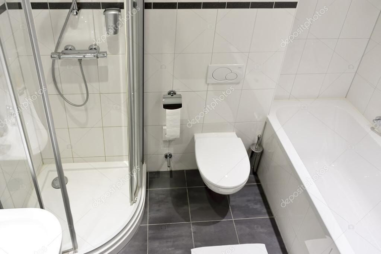 Bathroom 4, Hotel Sidhartha, Thrissur