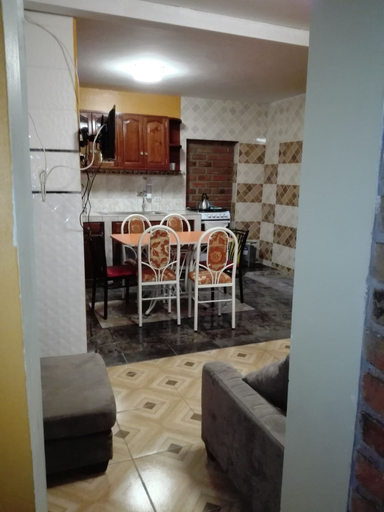 Others 5, Leo's Tinal, Cajamarca
