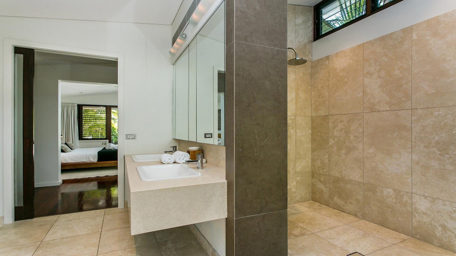 Bathroom 3, Your Luxury Escape - Iluka Pavilion 5, Byron