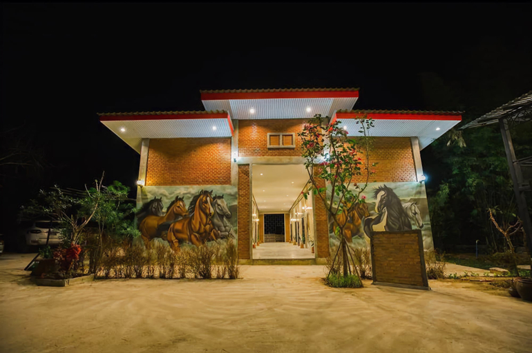 Oxygen Homes&Hills, Mae Sot