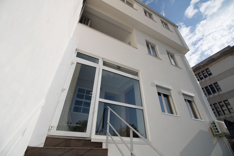Others 5, Casas do Paco - Philosophy Apartments, Braga