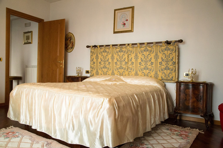 Bedroom 2, B&B Nuovo Paradiso, Pistoia