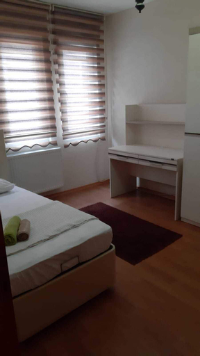 Galata Apart Otel, Merkez