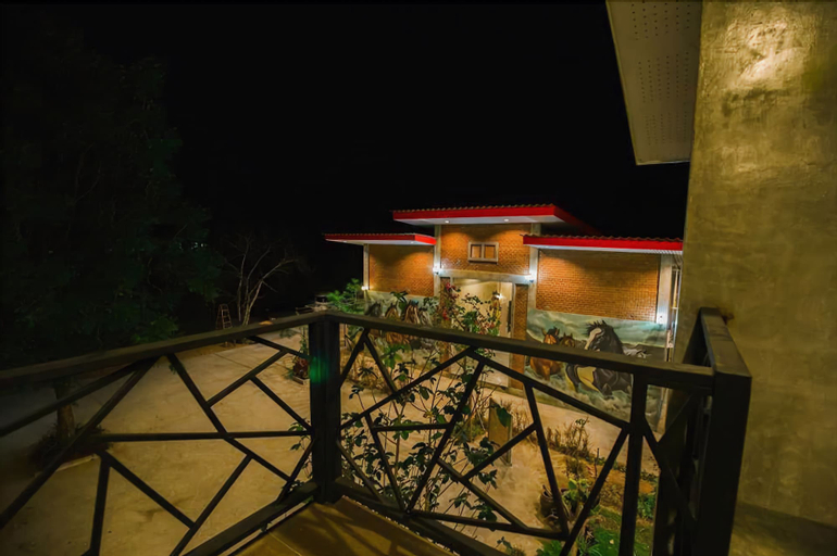 Oxygen Homes&Hills, Mae Sot