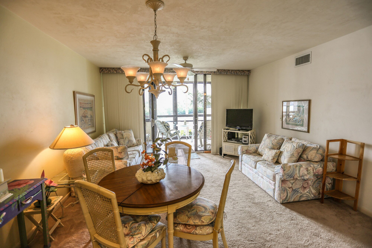 Others 1, Boardwalk Caper by Distinctive Beach Rentals, Lee