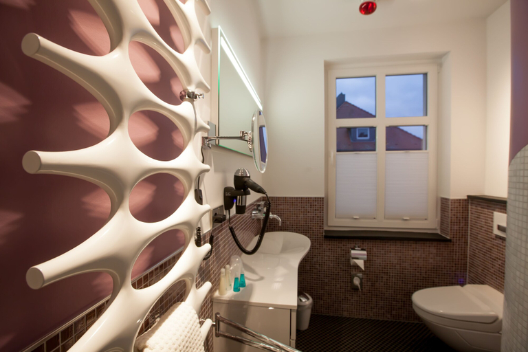 Bathroom 5, Aragon-Hotel-Garni, Stendal