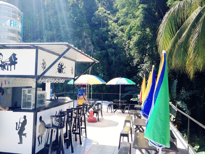 RedDoorz @ Western Highway Lodge Hotel, Marabut