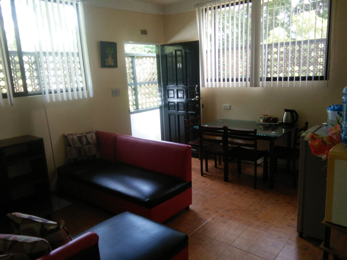 RedDoorz @ Western Highway Lodge Hotel, Marabut