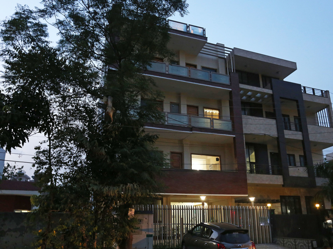 OYO 14444 JMK House, Gurgaon