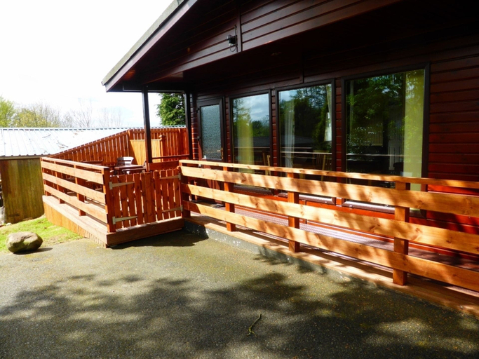 Others 4, Birch Lodge 13 with Hot Tub, Dumfries and Galloway