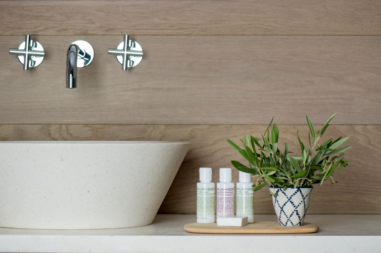 Bathroom 5