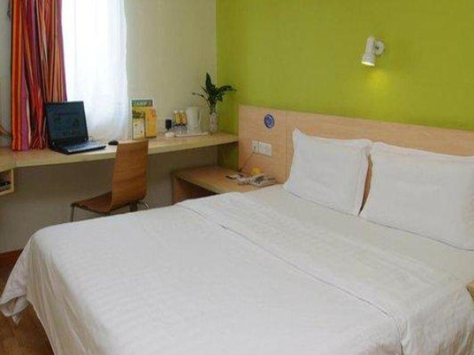 Bedroom 2, 7 Days Inn (Chengde Railway Station), Chengde