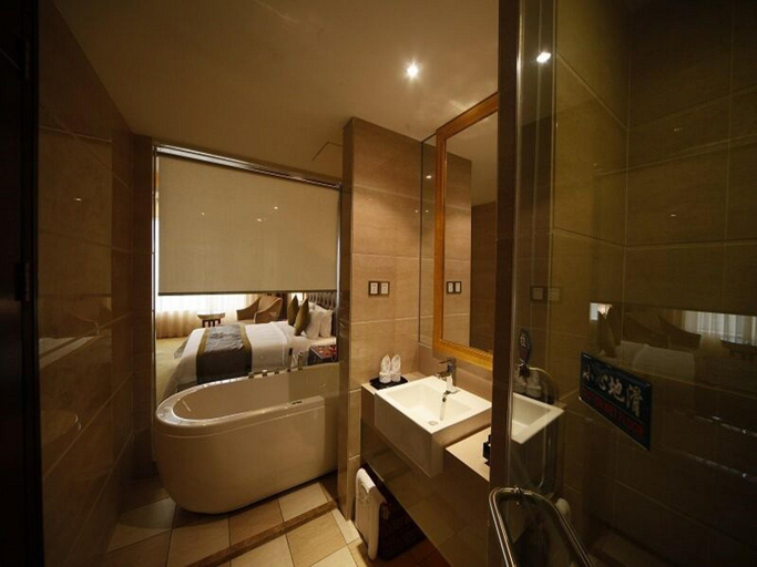 Bathroom 5, Royal Prince Hotel, Foshan