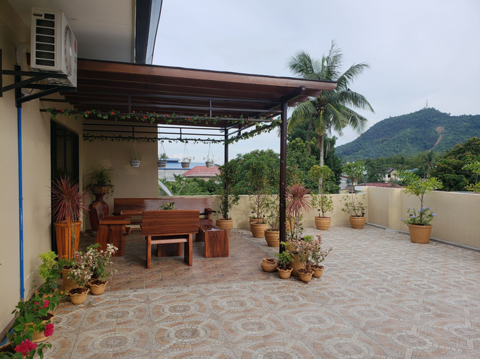 Brand New Penthouse 1BR Ocean view, Tacloban City