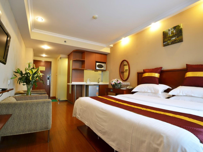 Bedroom 3, GreenTree Inn Suites HongQiao Airport Branch, Shanghai