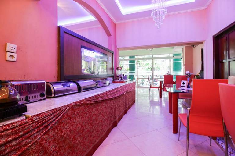 Mariani International Hotel, Padang