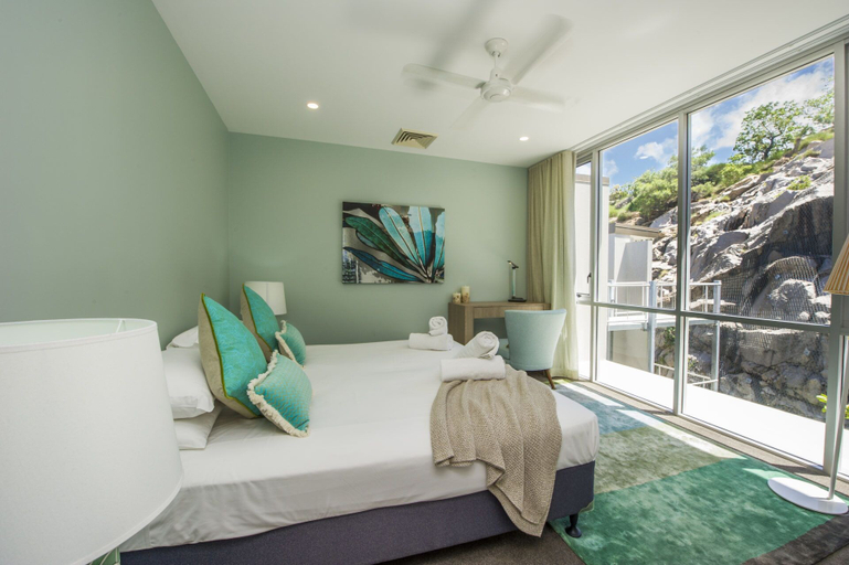 Bedroom 3, 1 Bright Point Apartment 1504, Magnetic Island