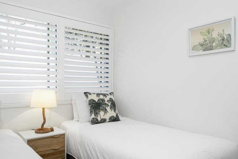 Bedroom 2, Your Luxury Escape - Karinya at Surfside, Byron
